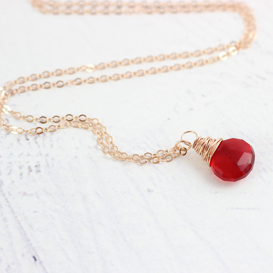 Apple Red Quartz Rose Gold Necklace