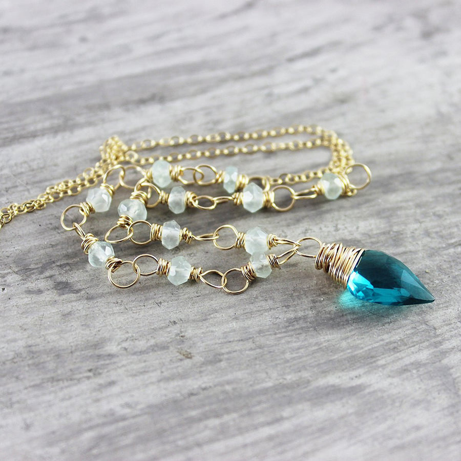 Bright Teal Gold Beaded Necklace